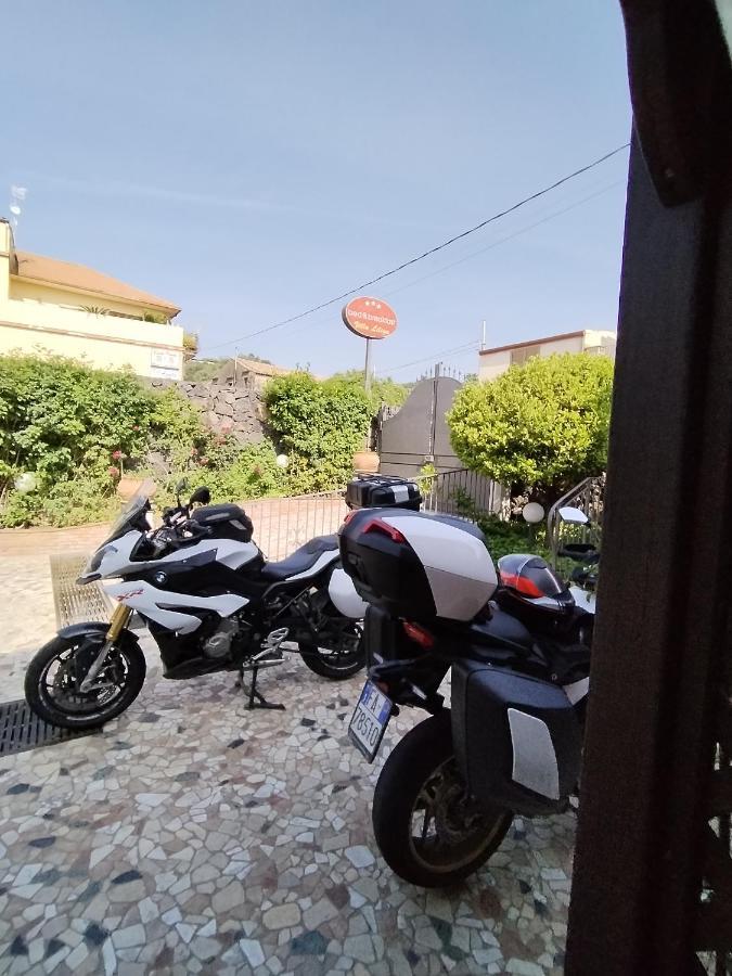 B&B Villa Liliya Fiumefreddo di Sicilia Buitenkant foto