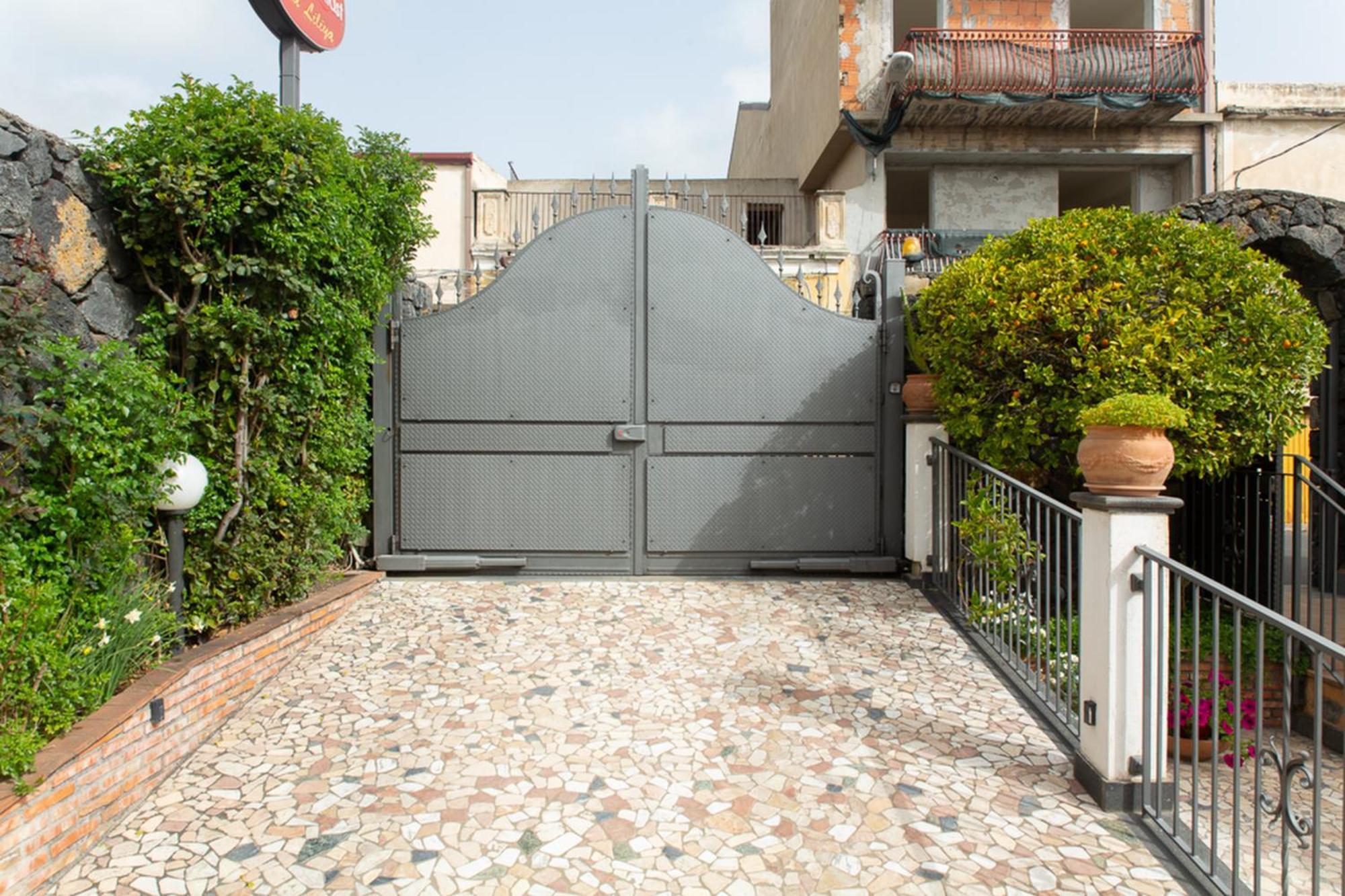 B&B Villa Liliya Fiumefreddo di Sicilia Buitenkant foto