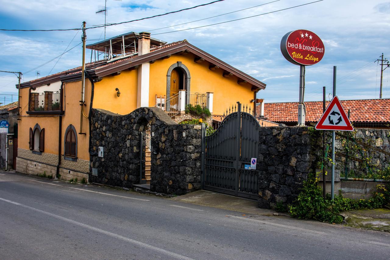 B&B Villa Liliya Fiumefreddo di Sicilia Buitenkant foto