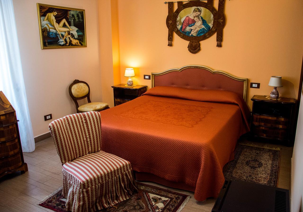 B&B Villa Liliya Fiumefreddo di Sicilia Buitenkant foto